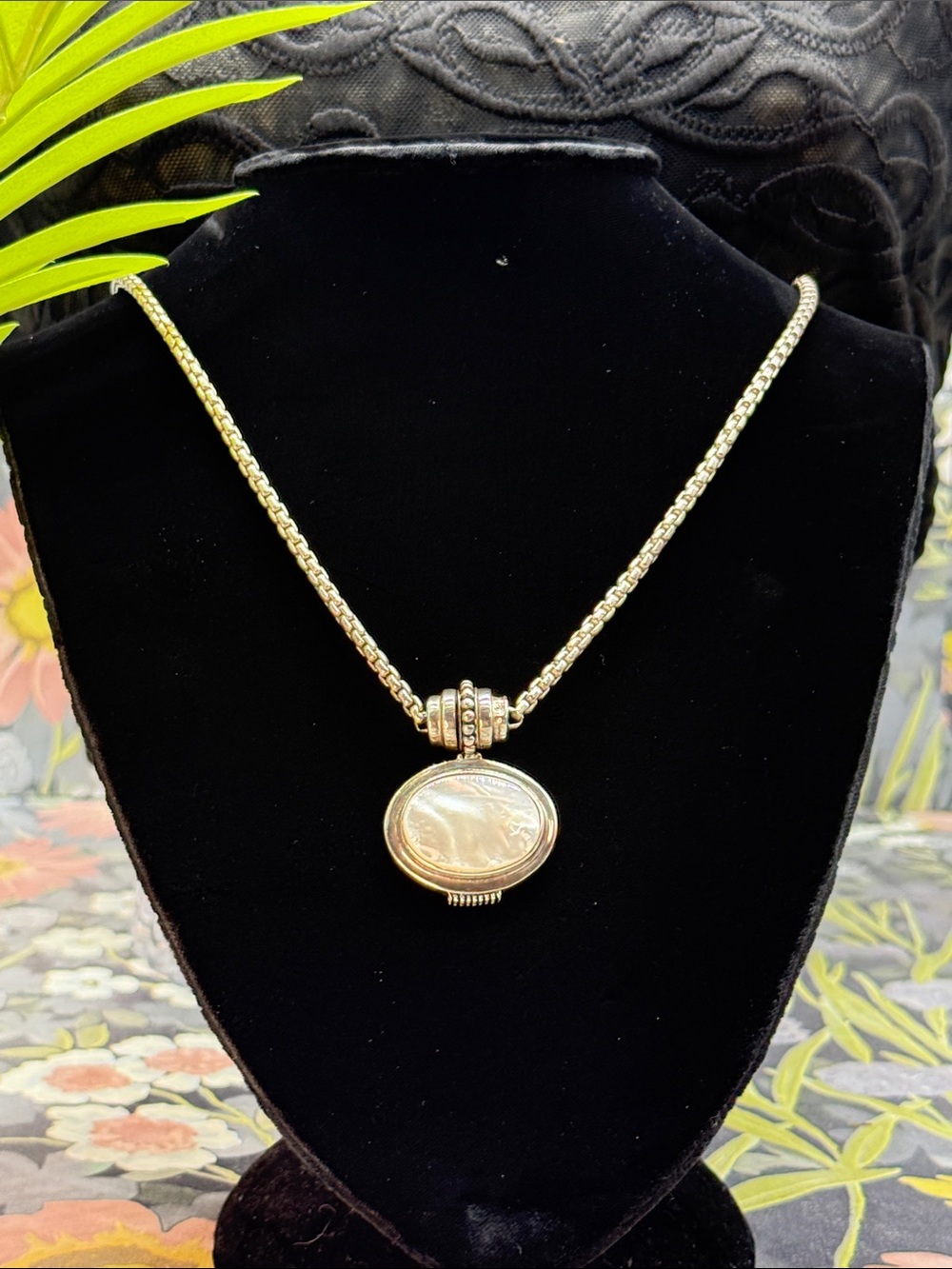 Vintage Joseph Esposito ESPO SIG 925 Sterling Silver Mother of Pearl Pendant 23"